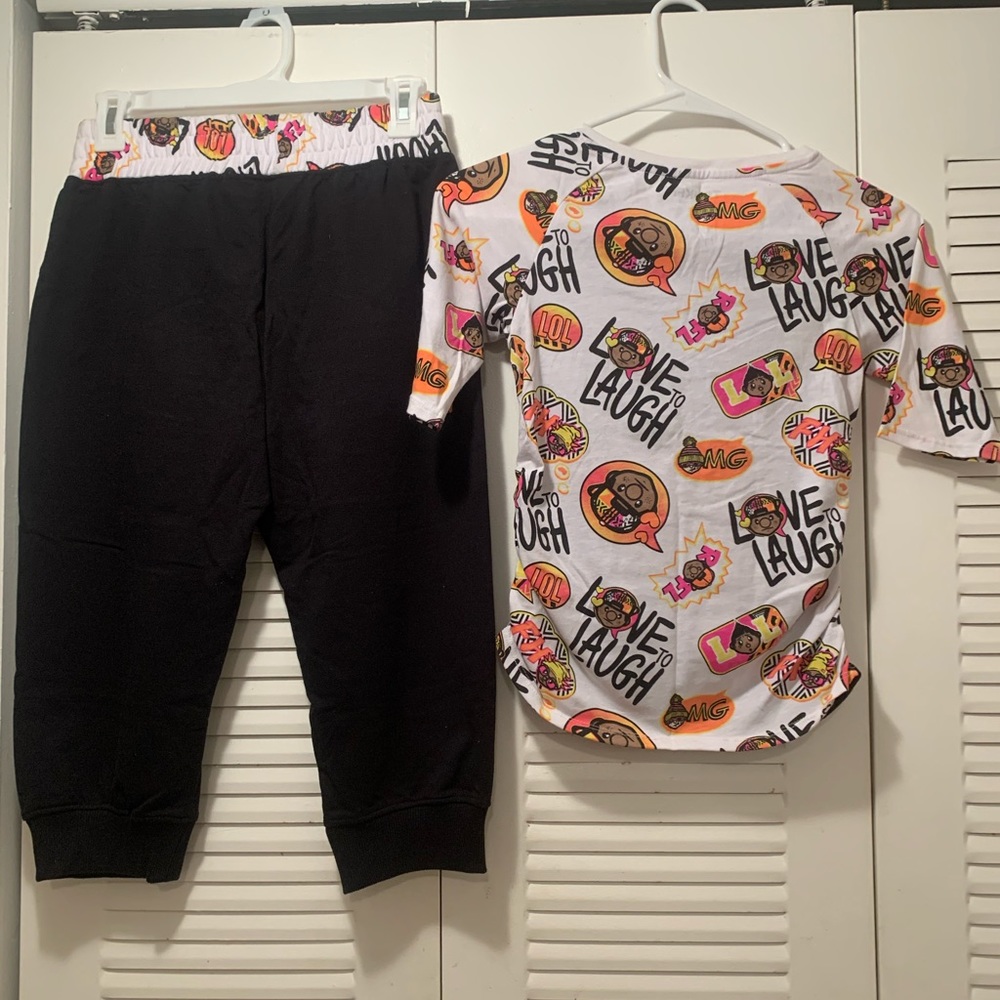 Matching set - Picture 2 of 4